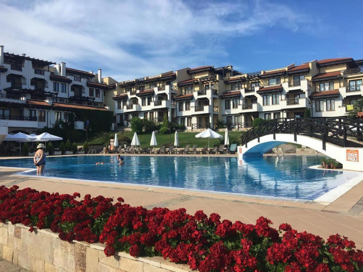 Luxory Apartament On The Seaside, Gradina Beach, St Nicholas Complex Csernomorec Kültér fotó